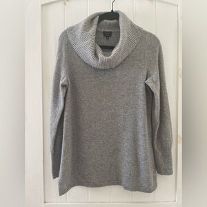 Cozy Talbots Pure Cashmere Gray Turtleneck Pullover Sweater Size M